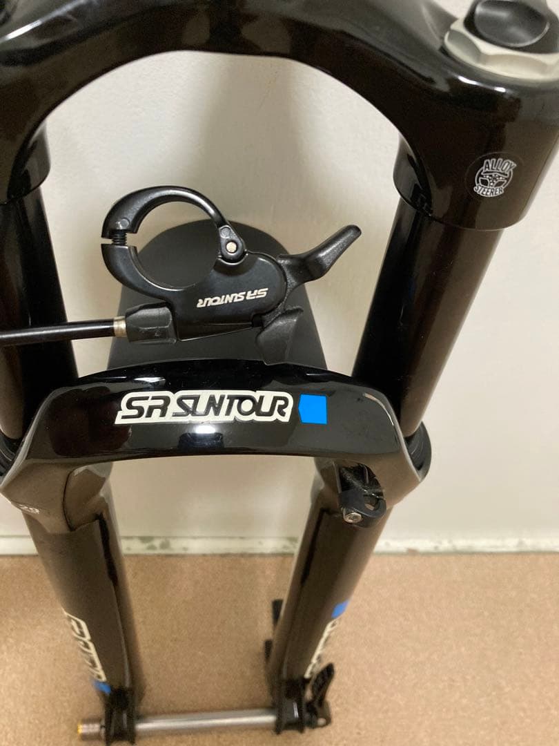 SUNTOUR フロントフォーク　29インチ