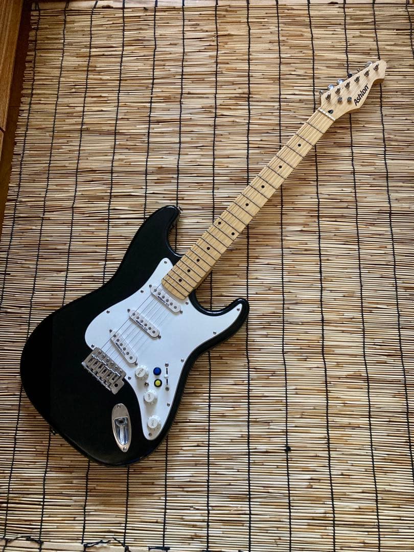 ☆値下げ決断☆ 美品　ピックアップ動作を多彩にしたST Ashton