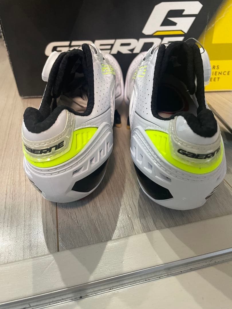 【新品】ガエルネROADシューズ CARBON G.CHRONO+ ロードバイク