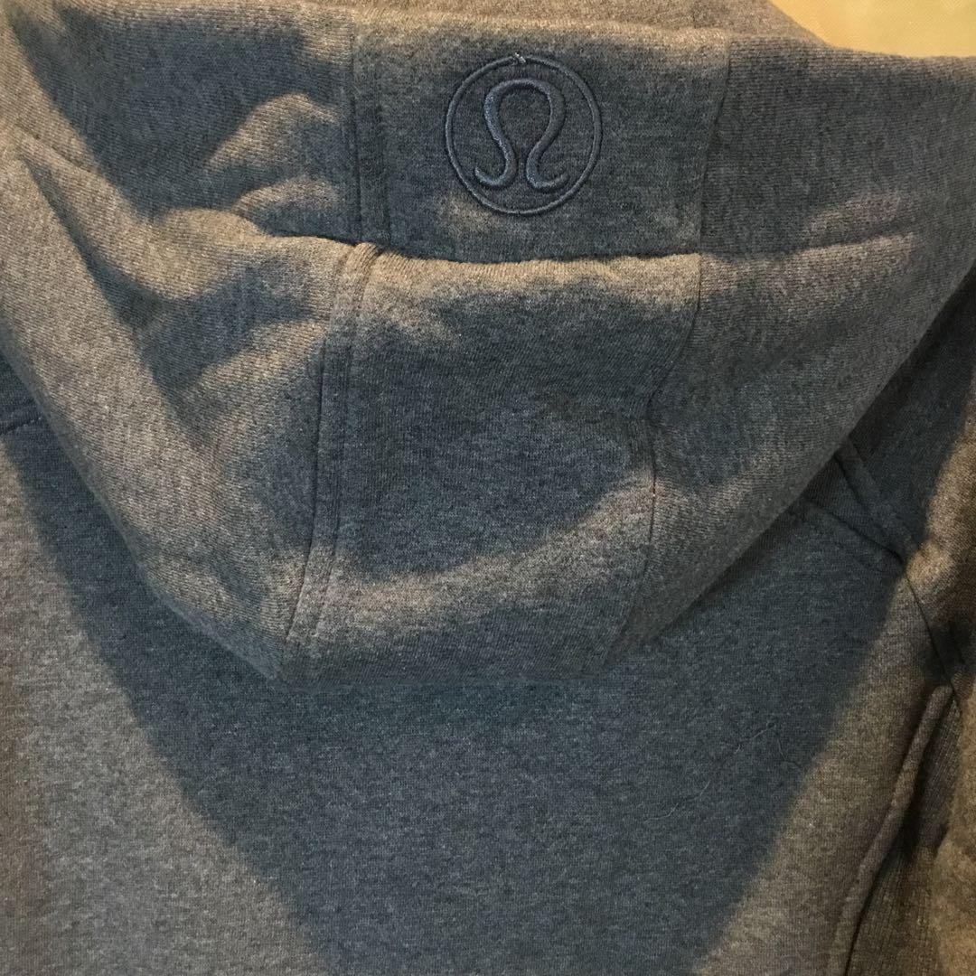 LULULEMON SCUBA 灰色　サイズM/L