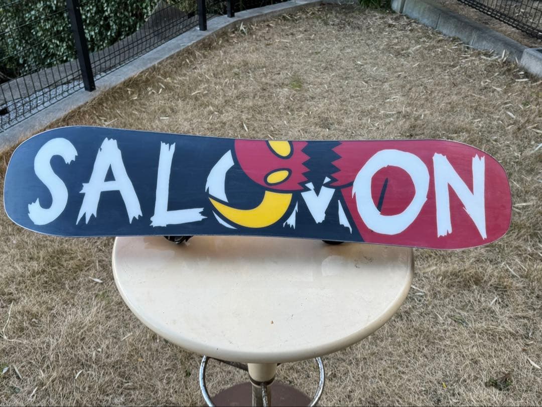 中古美品 SALOMONキッズスノーボード3点