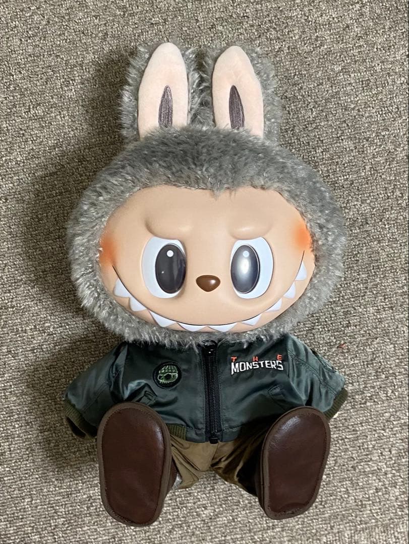 POP MART 「JUMP FOR JOY」　ラブブ　LABUBU