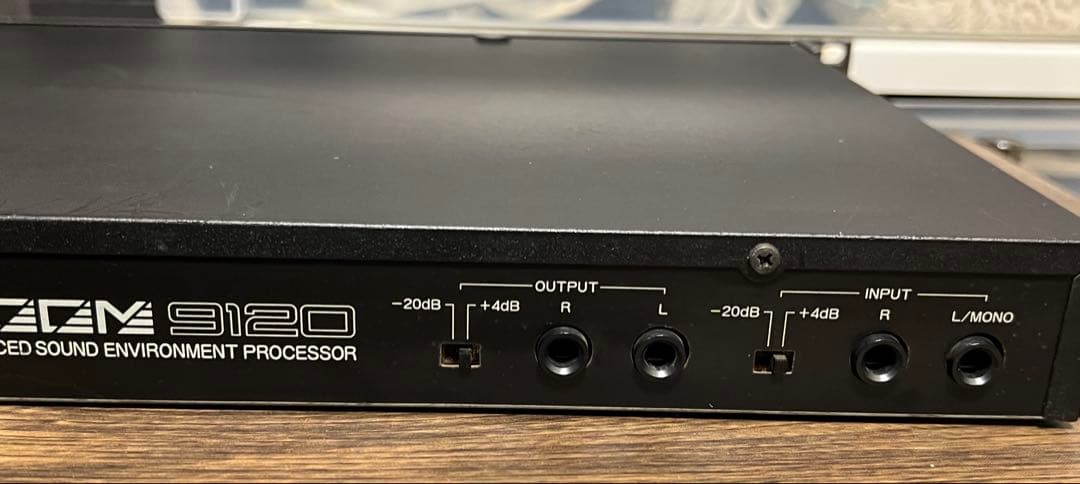 即発送 ZOOM 9120 本体 社外製のアダプター付き　動作確認済み