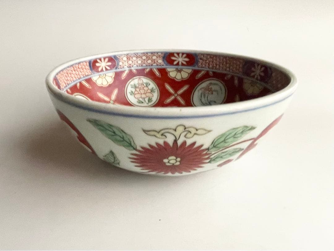 骨董　アンティーク　古伊万里　型物古伊万里　赤絵　色絵　窓絵　花文様　鉢　菓子鉢