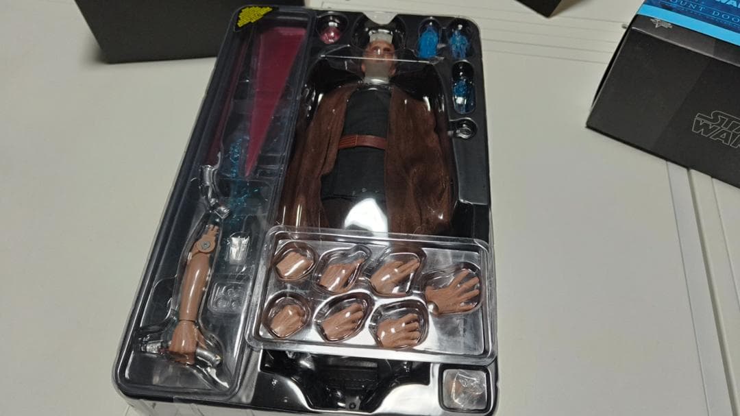 ホットトイズ スターウォーズ エピソード２ クローンの攻撃 ドゥークー伯爵