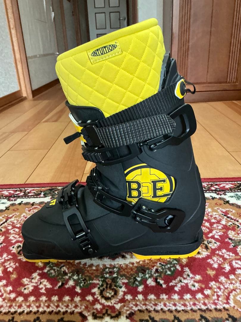 FT B&E PRO フリースタイル スキーブーツ 27.0-27.5