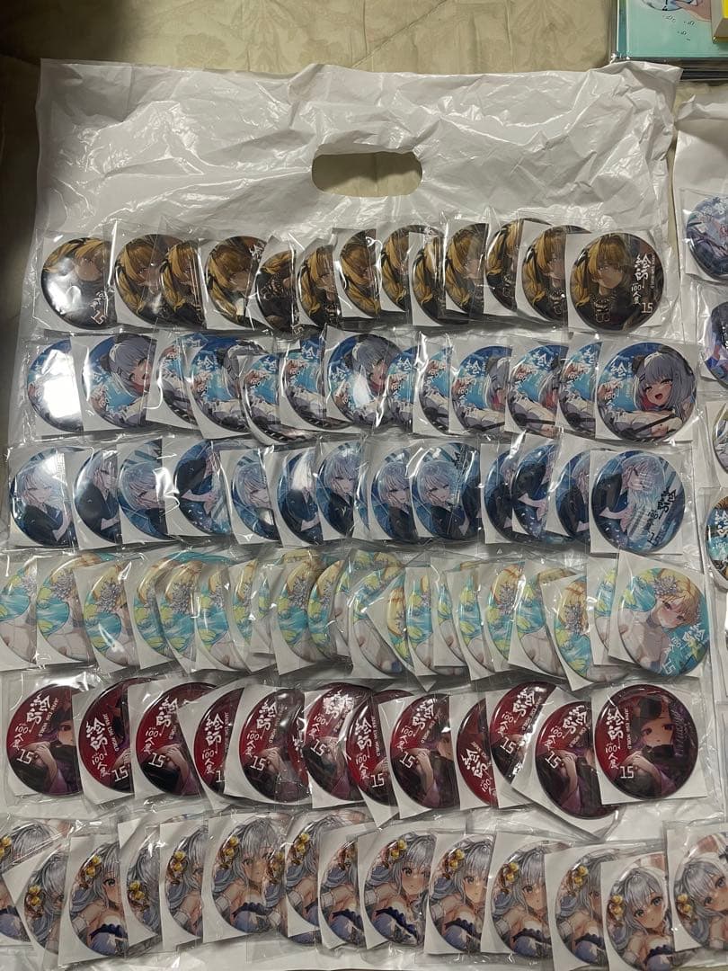 絵師100人展　缶バッジ　単品買いok