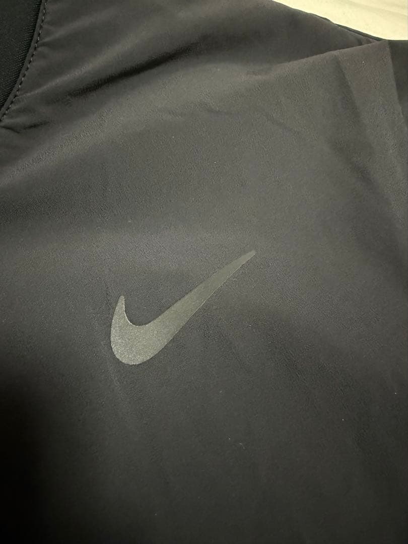 ナイキ　NIKE AEROLAYER フルジップジャケット　中綿　ランニング