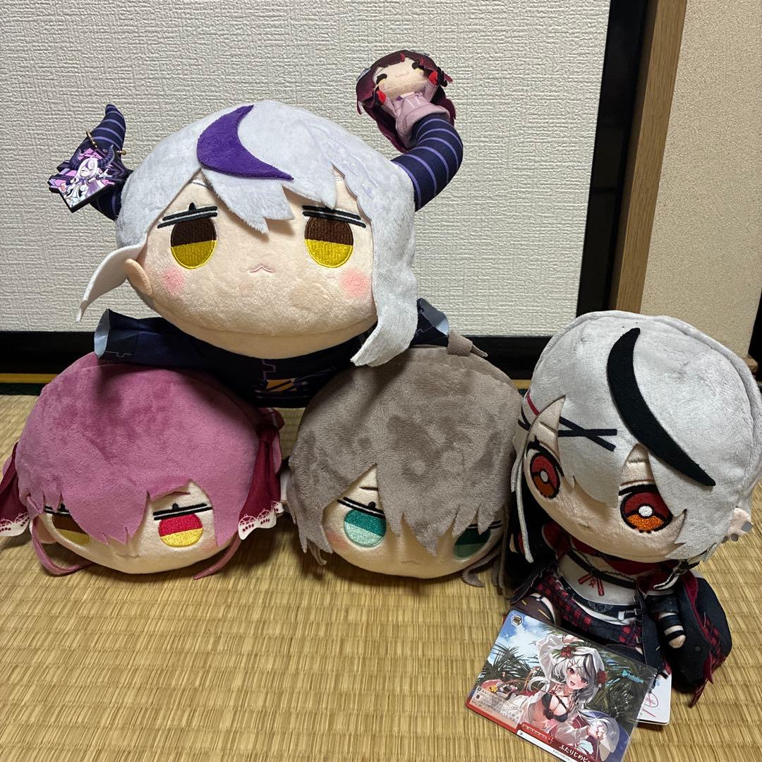 ホロライブぬいぐるみセット(カード、ストラップ、指パペット)