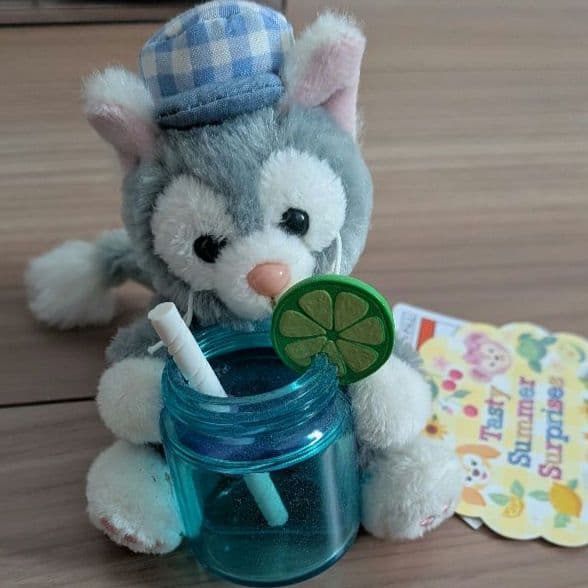 ダッフィーフレンズ　テイスティ・サマー・サプライズ　ぬいぐるみキーホルダー