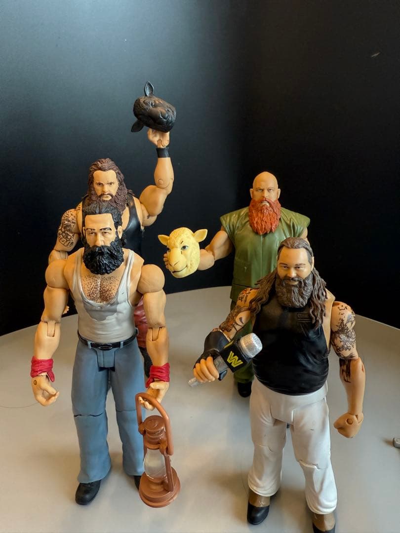 WWE ブレイ・ワイアット フィギュア