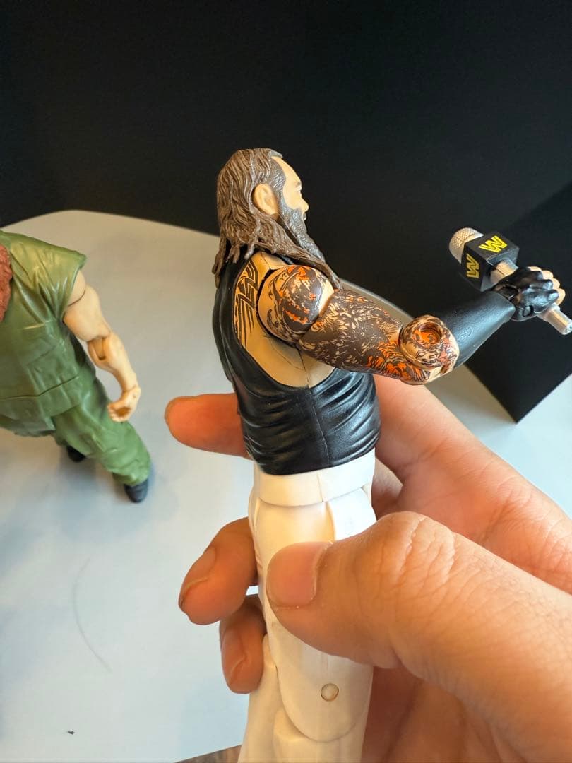 WWE ブレイ・ワイアット フィギュア