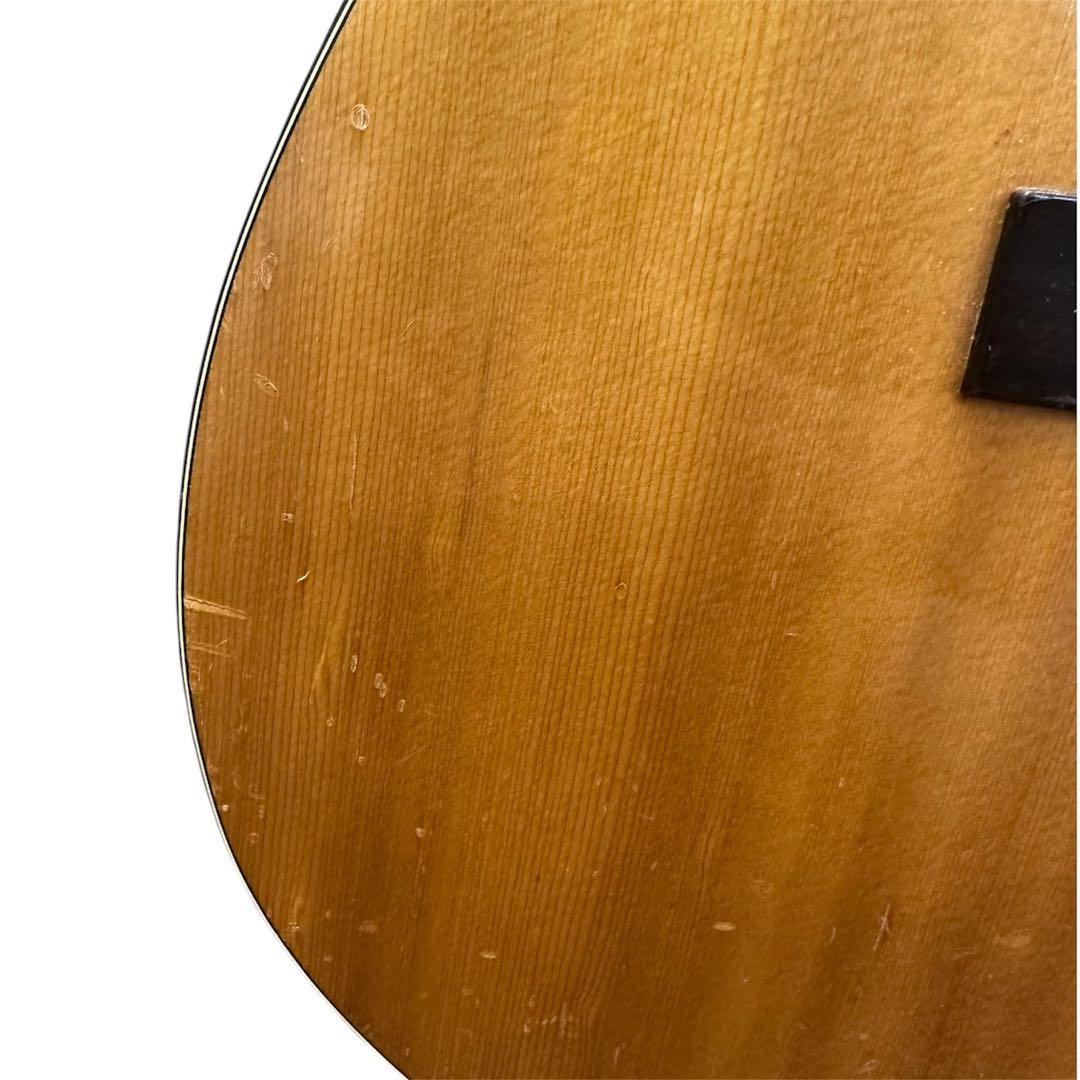 Yamaha アコースティックギター　赤ラベル　FG-110