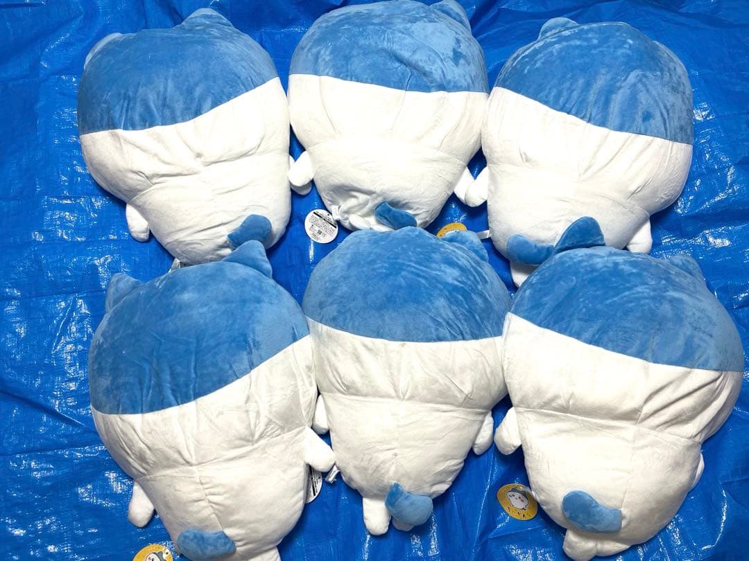 ちいかわ　スポーツ刈りなハチワレ　超BIGぬいぐるみ　6個セット