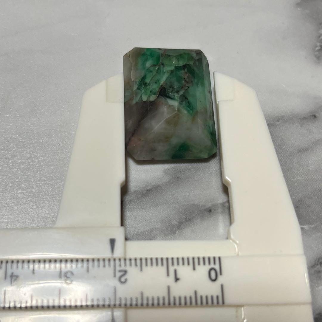 ブラジル産 エメラルドインクォーツ ルース