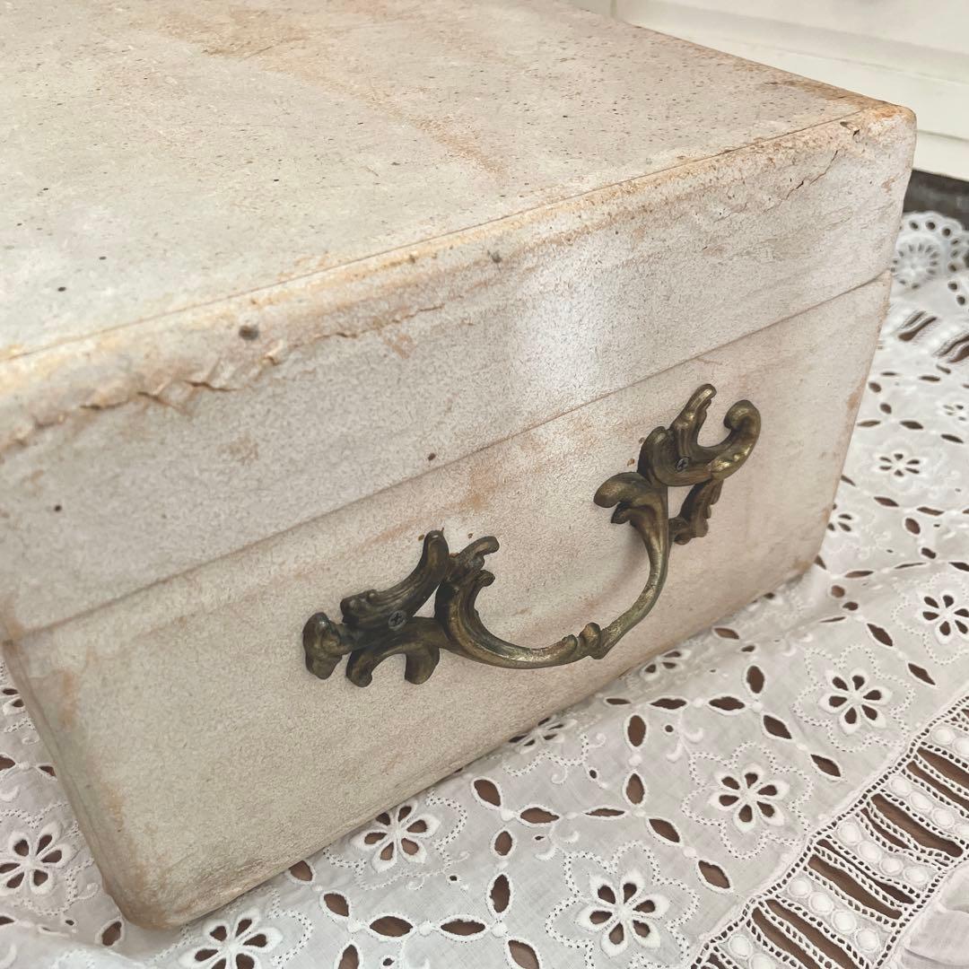 フランスアンティーク　トランク