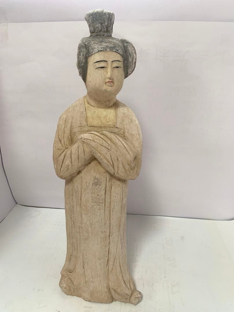 中国美術　唐偏髪拱手女佣　送料込み