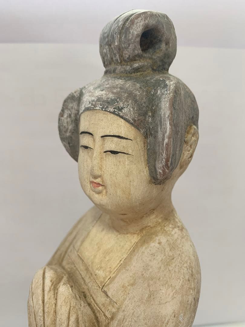 中国美術　唐偏髪拱手女佣　送料込み