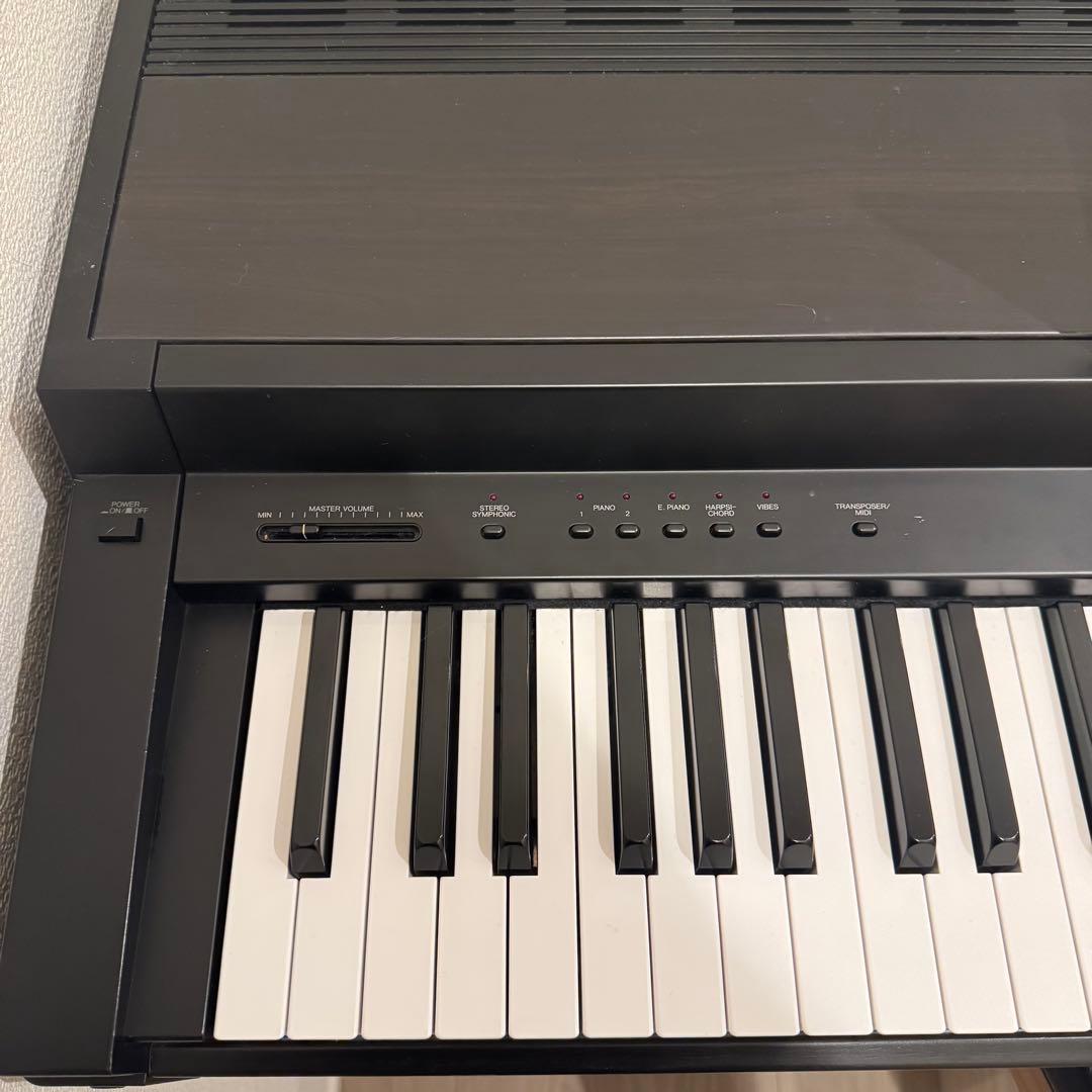 Yamaha Clavinova CLP-300 電子ピアノ