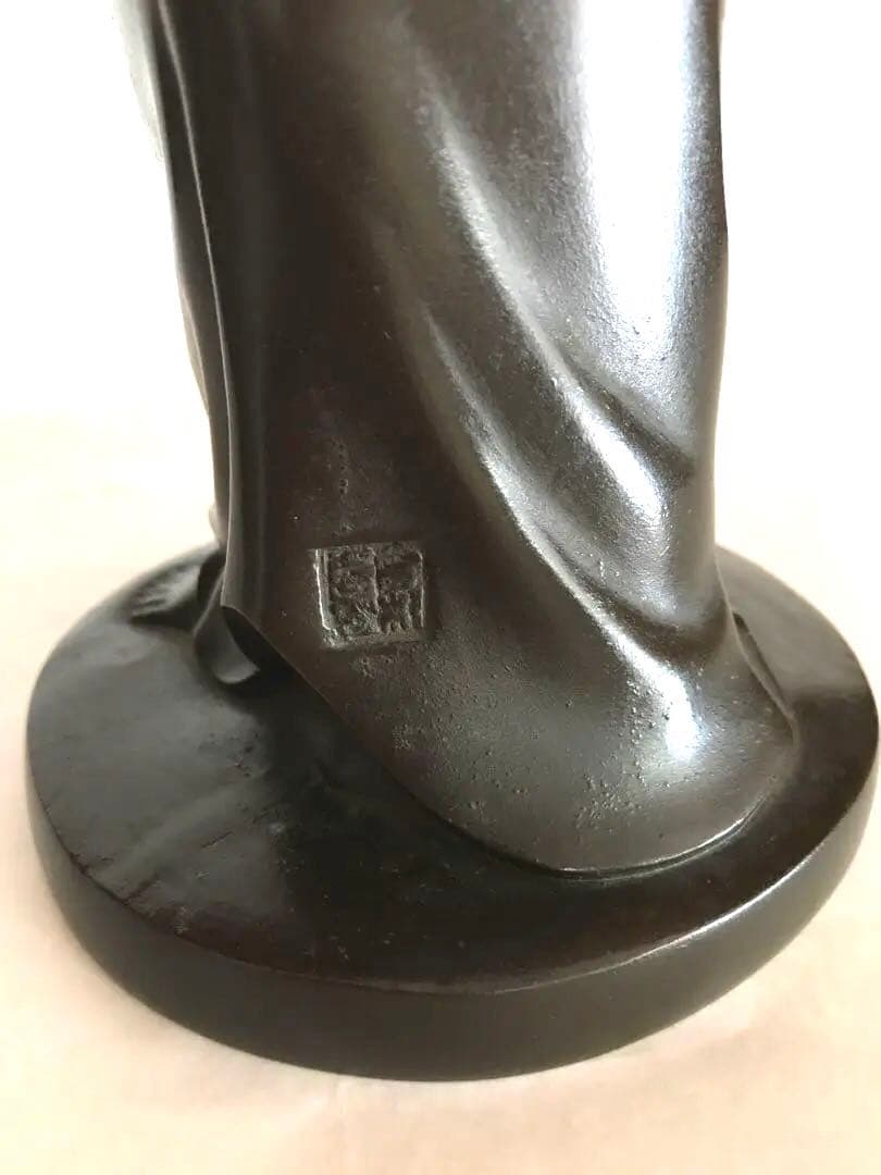 銅製:１尺３寸聖観世音菩薩像