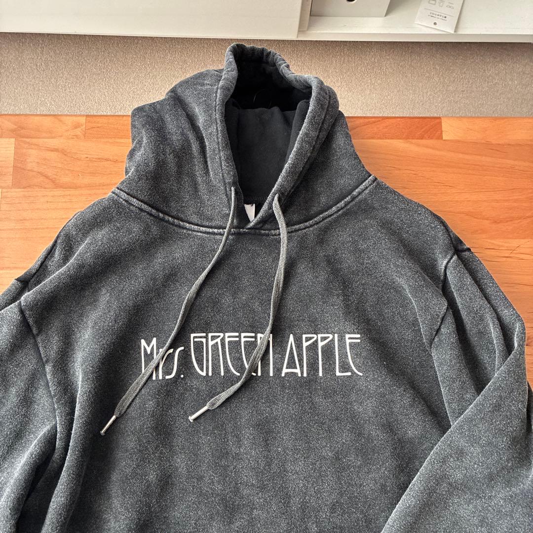 ミセスグリーンアップル バベルの塔 フーディ パーカー　Mサイズ