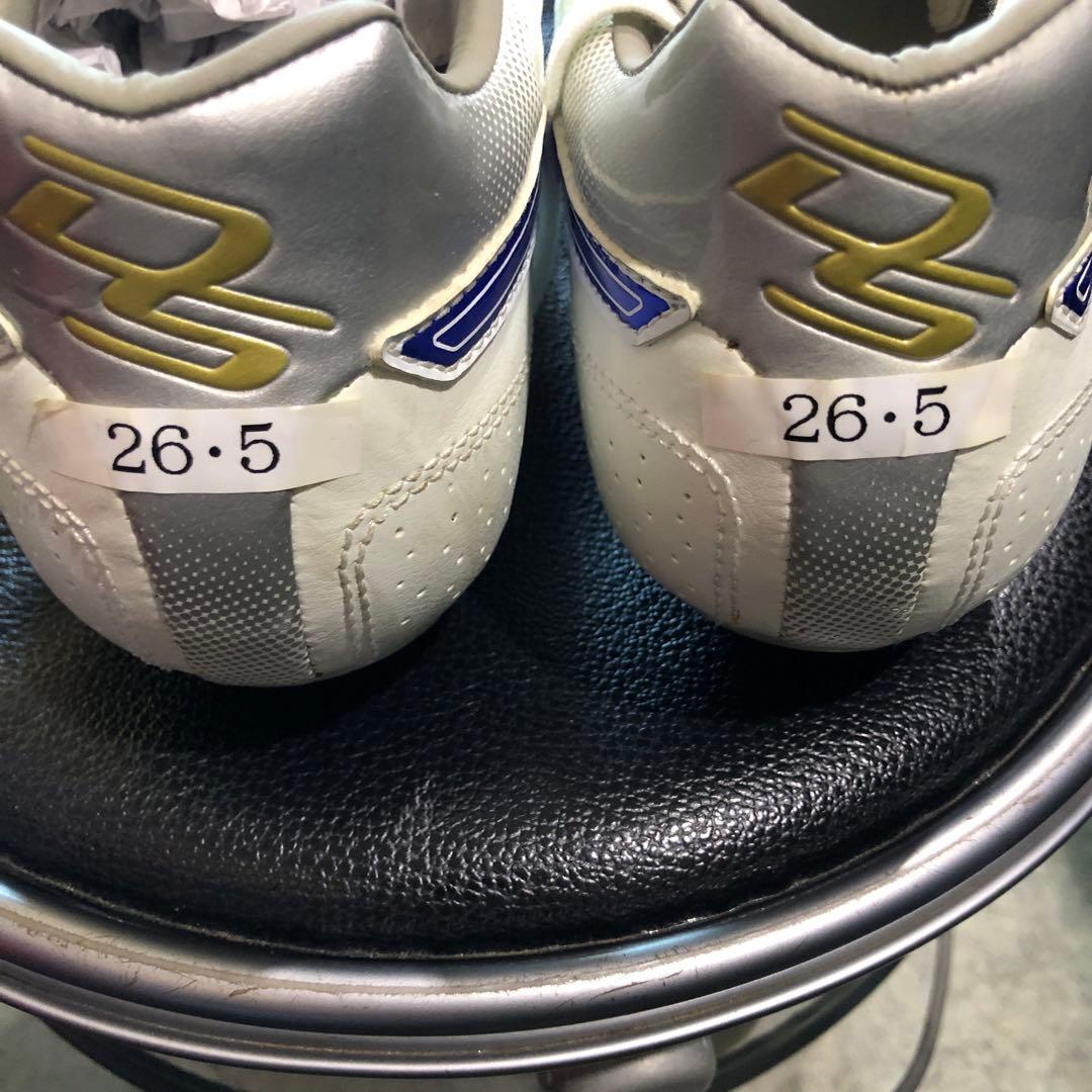 アシックスサッカースパイク　取替え式