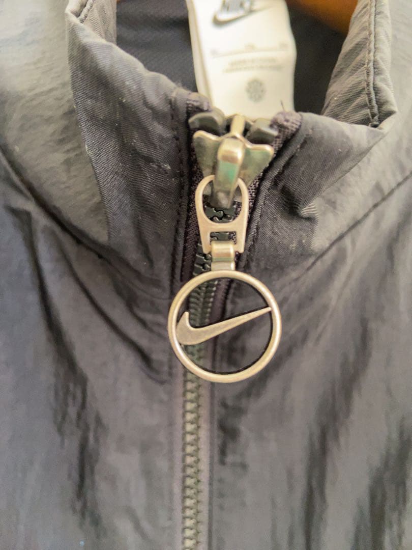 新品！ナイキNIKEレディースウインドブレーカー ジャケット ウーブンジャケット