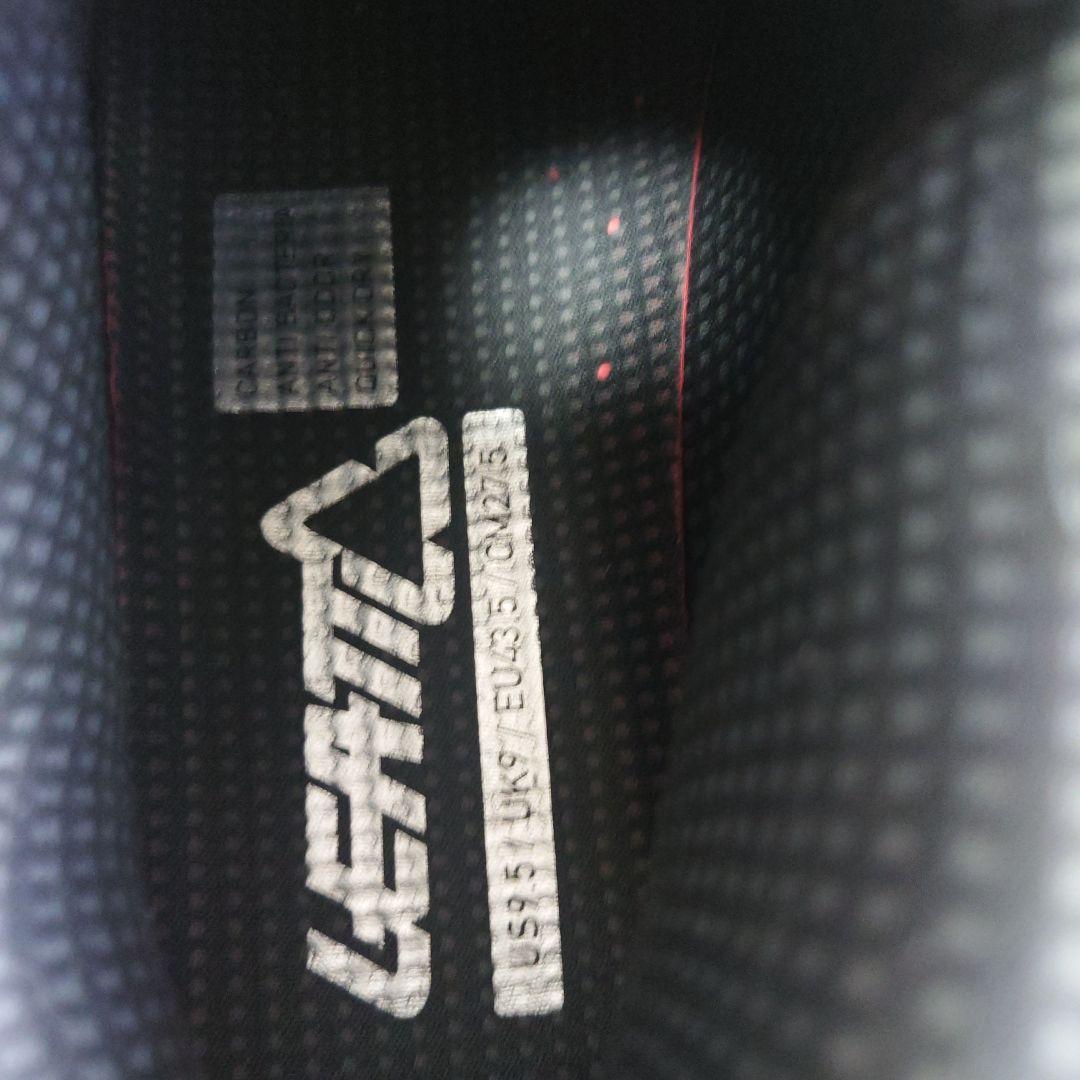 LEATT リアットMTBフラットペダル　スペシャライズドSPECIALIZED