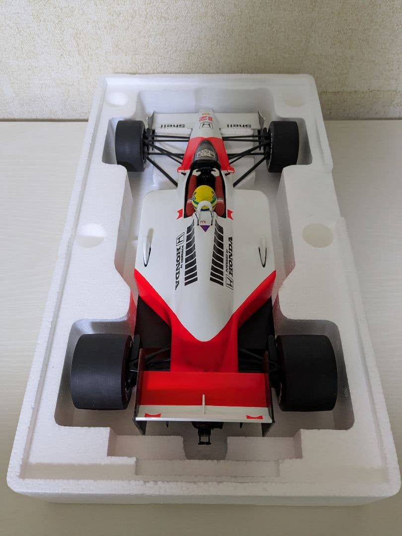 F1 MINICHAMPS 1/12 マクラーレンMP4/4 アイルトン・セナ