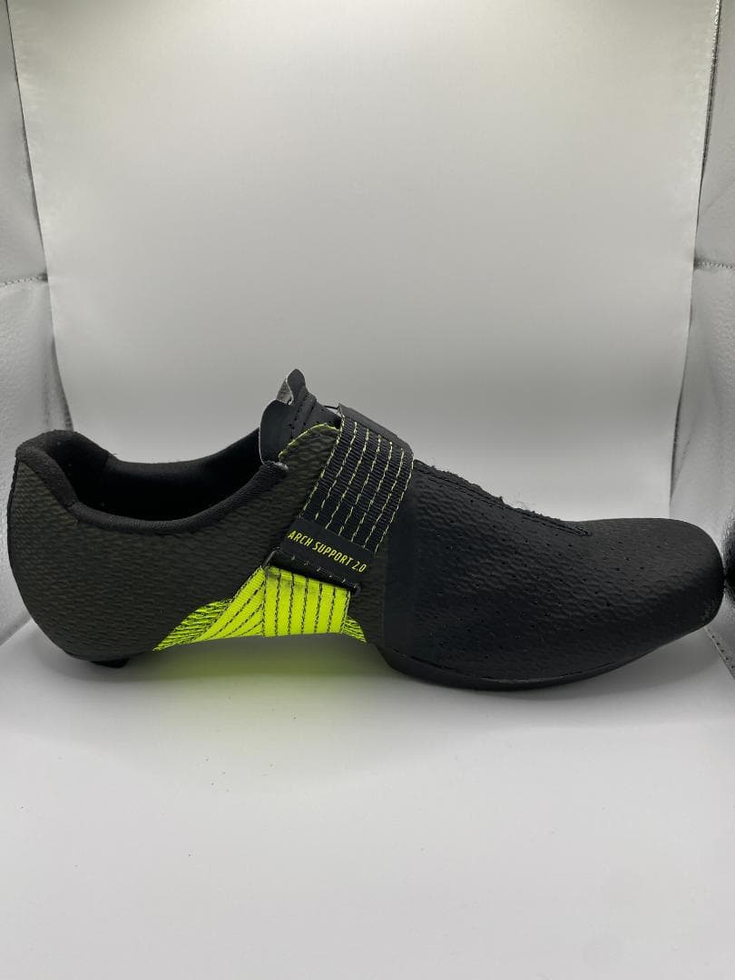 【美品】半額！fi'zi:k VENTOシューズ EU41.5(26.5cm)