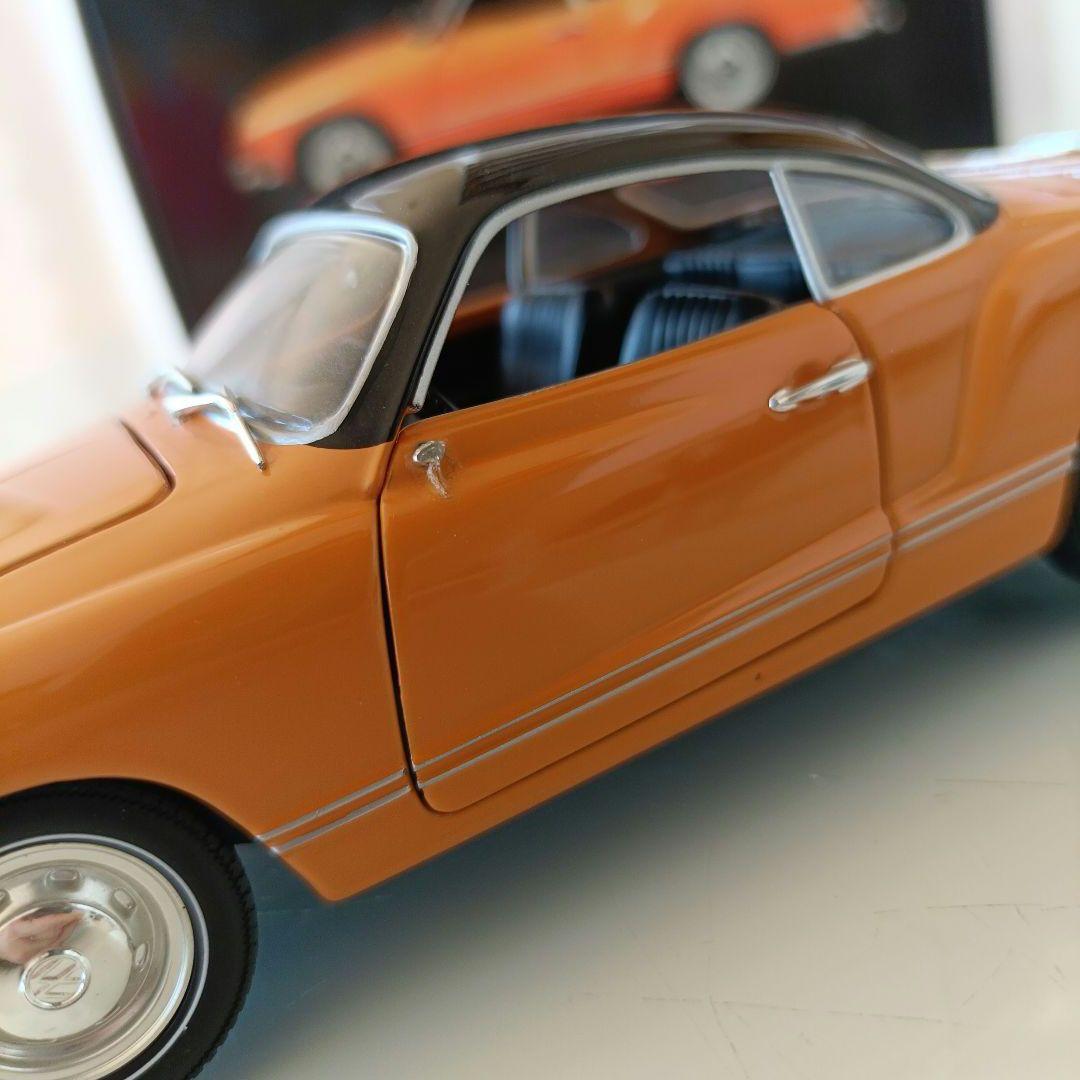 ミニチャンプス製　フォルクスワーゲン　カルマンギア