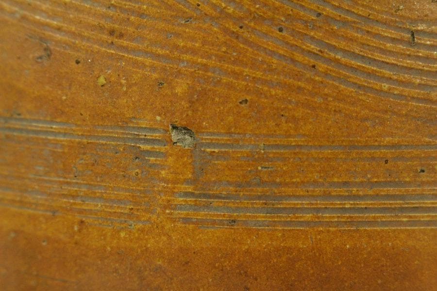 古瀬戸 櫛目 鉄釉 瓶 φ35.3cm 花沓 印(A318)