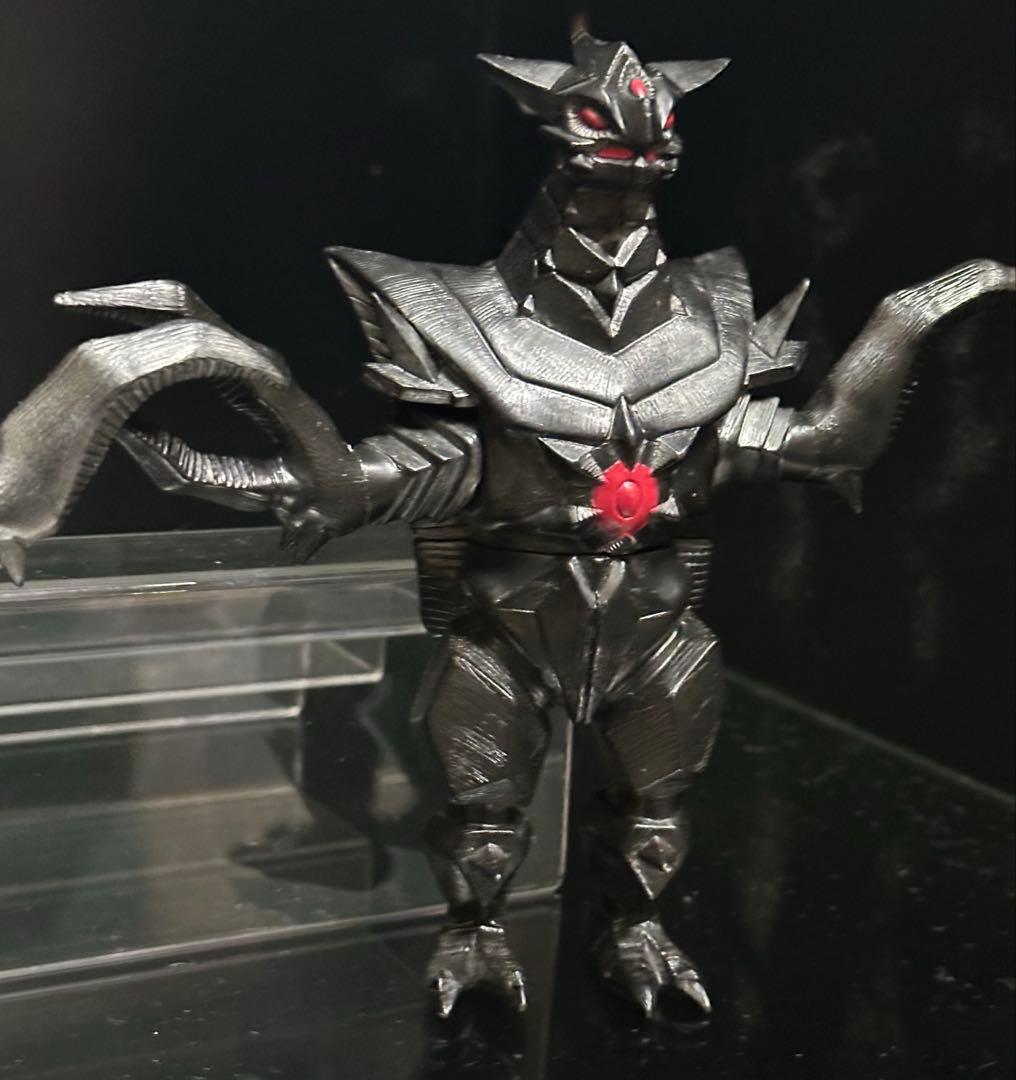 電光超人グリッドマン　メタラス　ソフビ　色違いセット　他