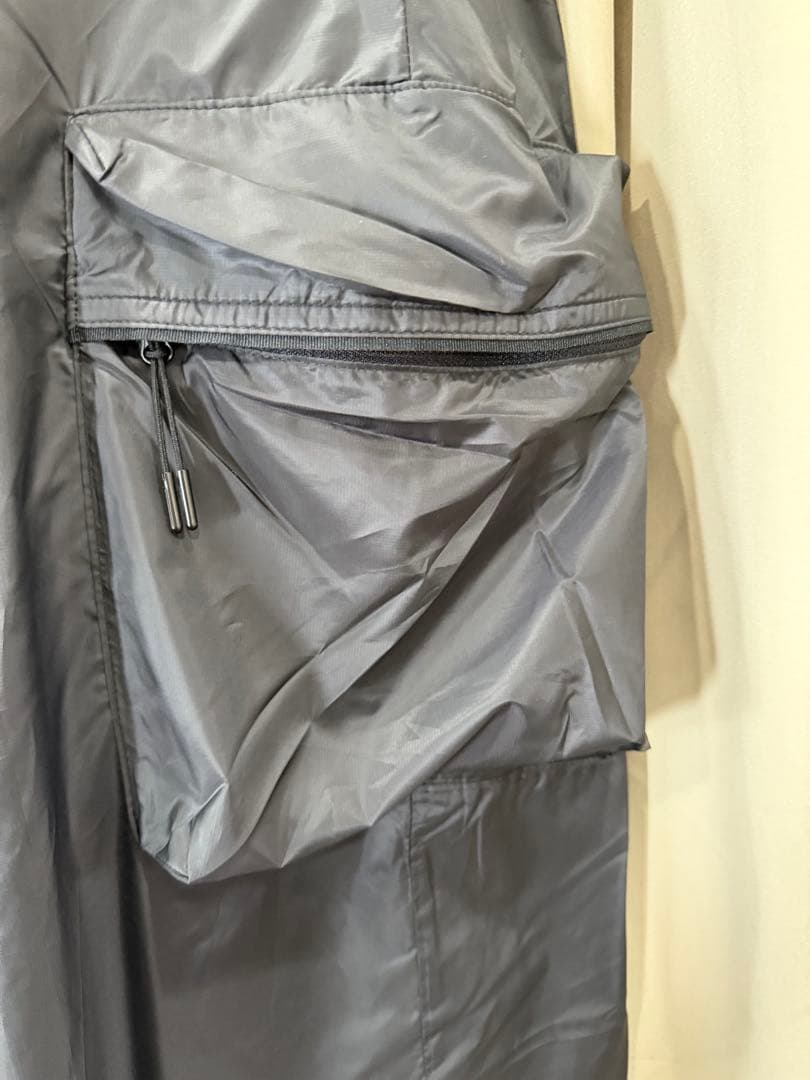 【新品】 リバプールFC NIKE テック パンツ エアーマックス