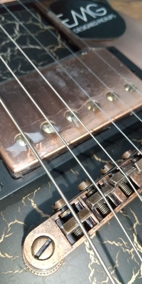 AXL GUITARS（アクセルギターズ