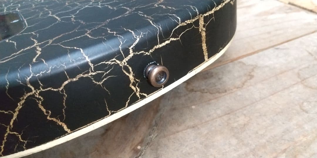 AXL GUITARS（アクセルギターズ