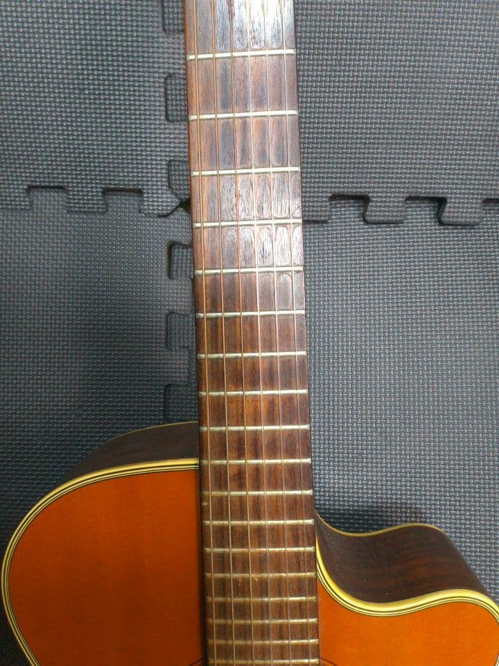 ヤマハ　YAMAHA　アコースティックギター　APX‐7N ハードケース付き