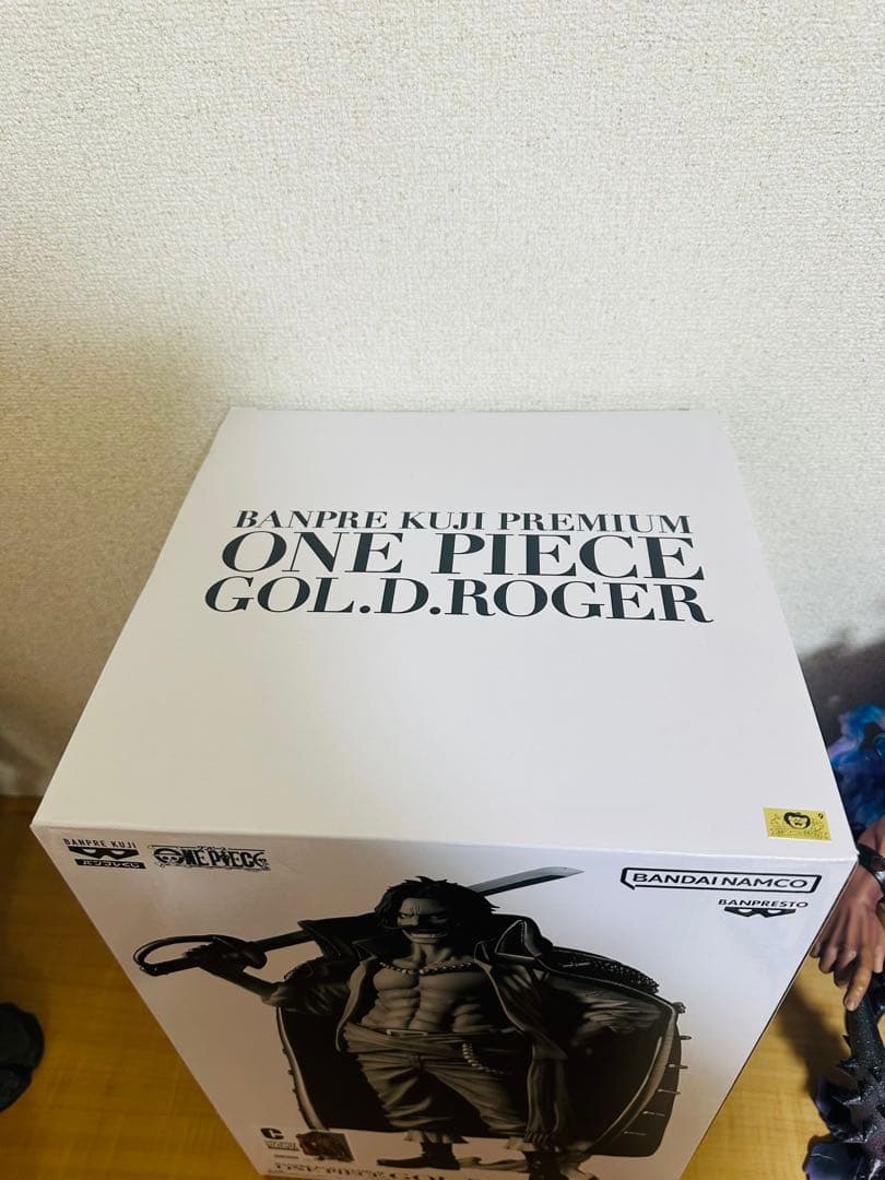 バンプレくじ　ロジャー　C賞　メタリックカラー　半券付き