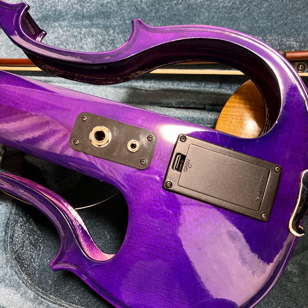 Bananaカルロジョルダーノ　エレキバイオリンクロサワバイオリン