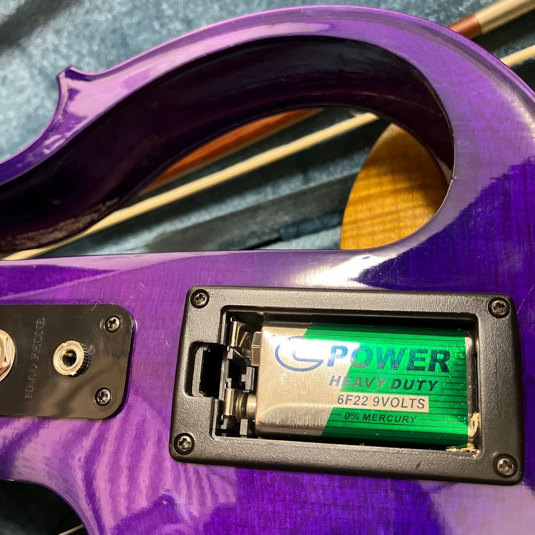 Bananaカルロジョルダーノ　エレキバイオリンクロサワバイオリン