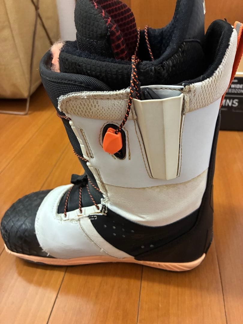 BURTON ION WIDE 25.0 アジアンフィット