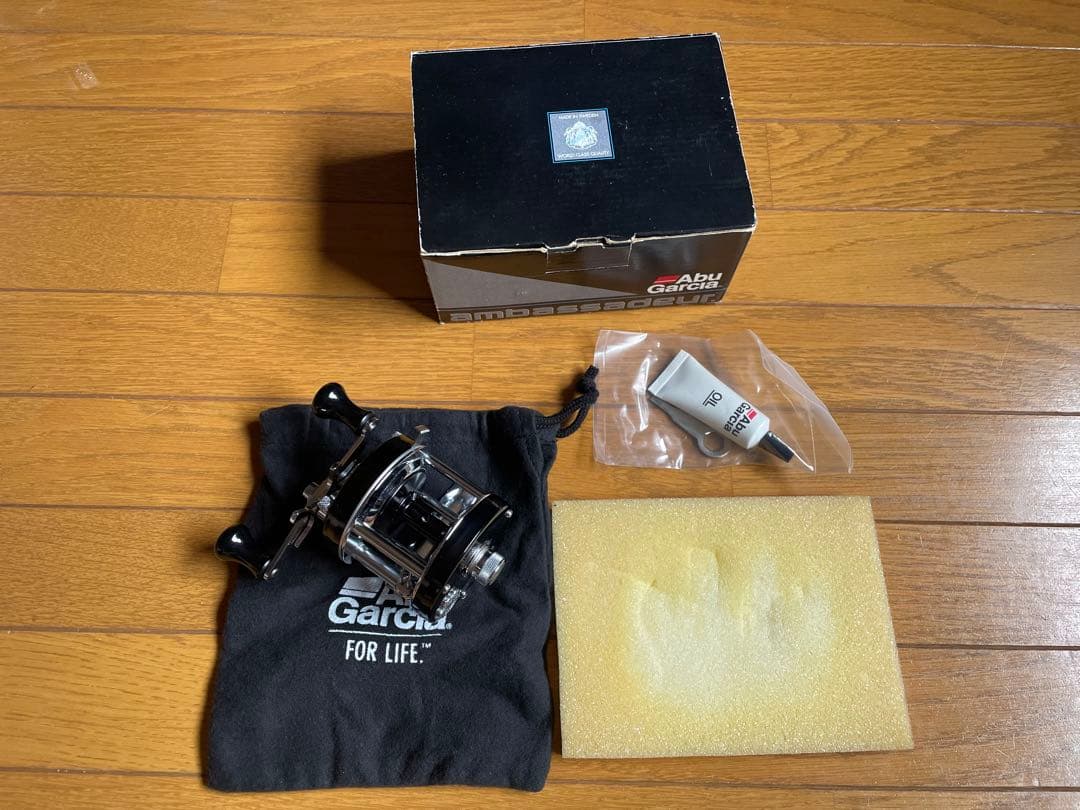 ABU Ambassadeur 5500C ブラックサイモン新品未使用