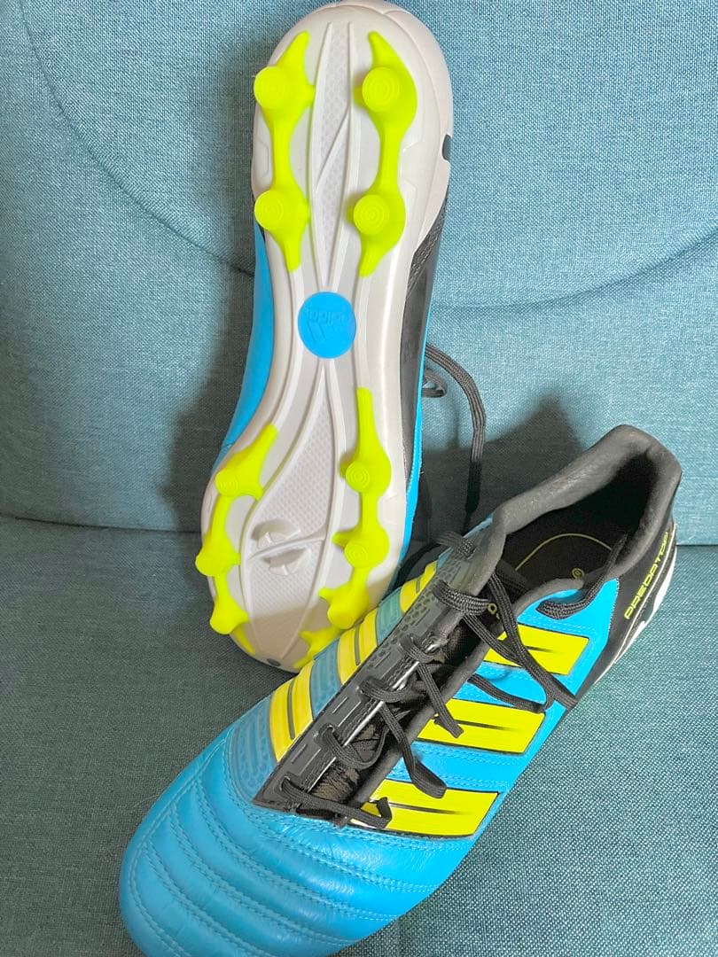 アディダスプレデターアディパワー27cm