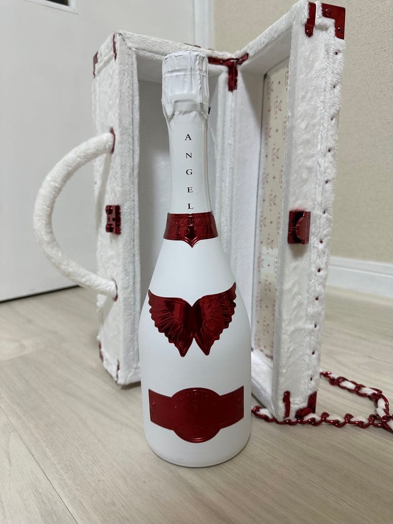 新品　正規品　エンジェル ホリデー レッド ファー