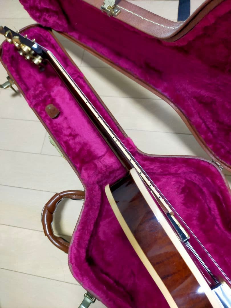 ギター Gibson ES-335 Reissue translucent brown