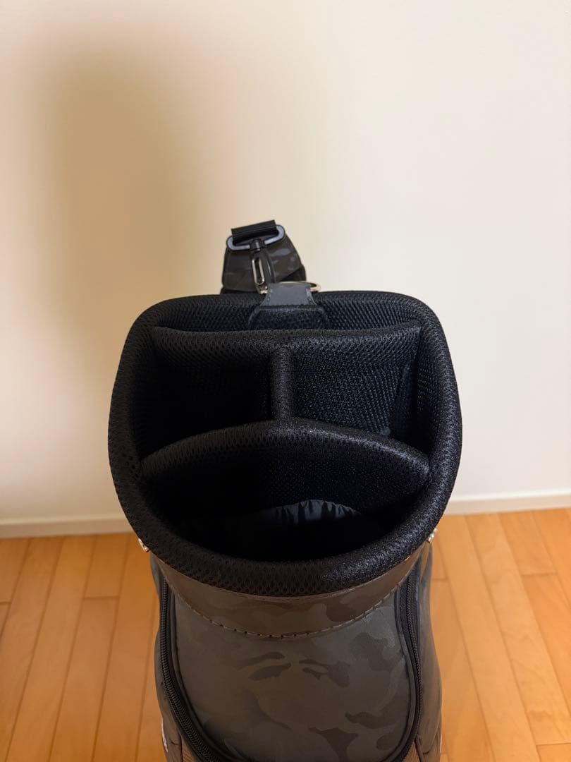 未使用ストックXXIO キャディバッグ GGC-X161 グリーンカモフラ！