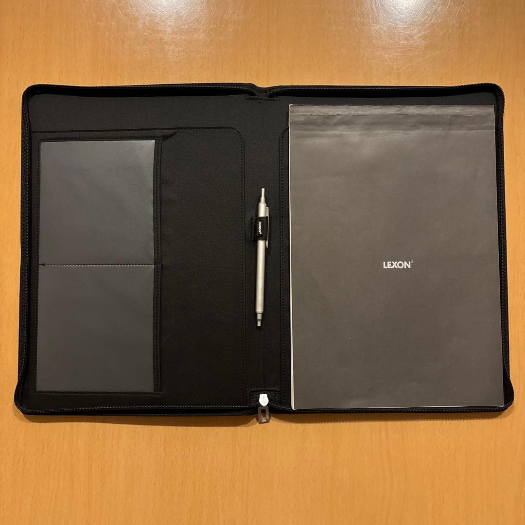 LEXON A4ドキュメントホルダー、ボールペン、A4サイズメモ帳付き