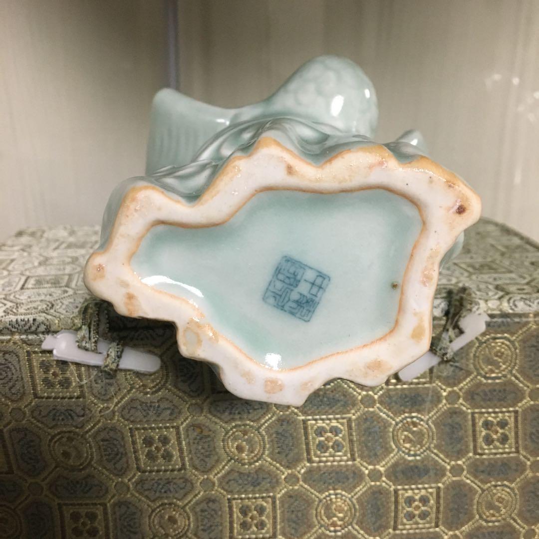 箱付き　中国龍泉窯　青磁　鳳凰　一輪挿し　花器　花瓶　オブジェ　インテリア