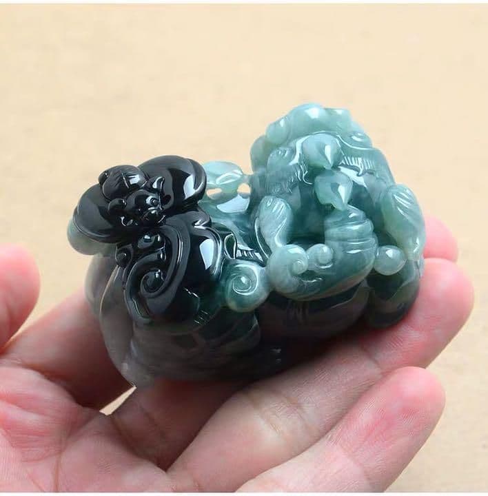 激レア 本翡翠 ミャンマー産青水翡翠 覇王貔貅 置物 ネックレス 鑑定書2点付