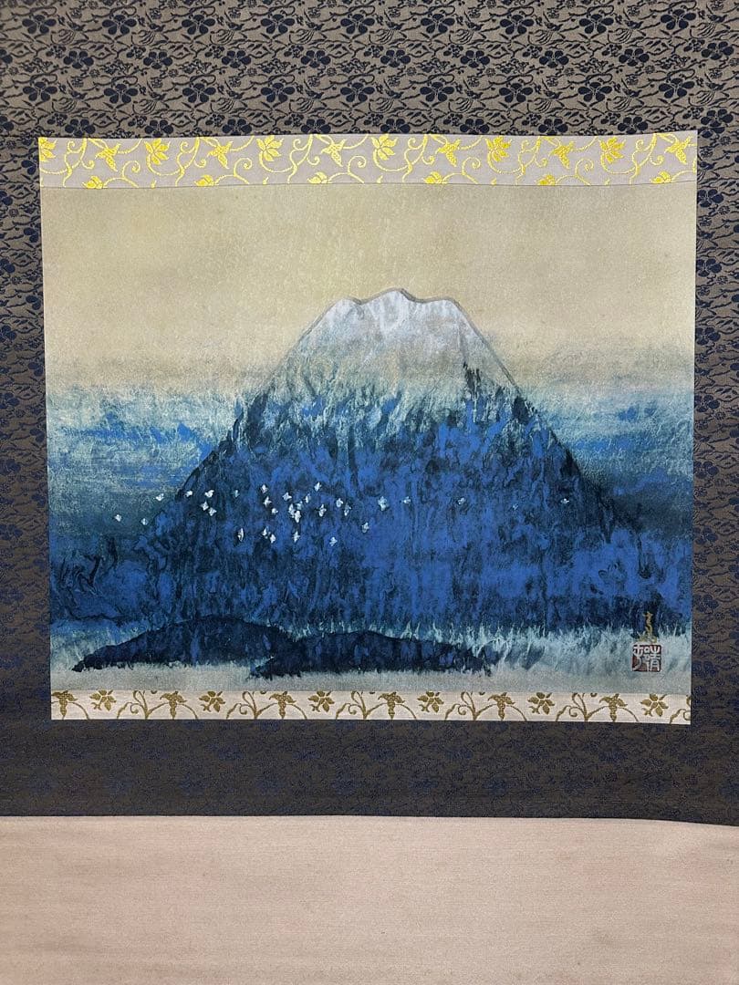 前田青邨　富士図　掛け軸　共箱　日本画　文化勲章　工芸